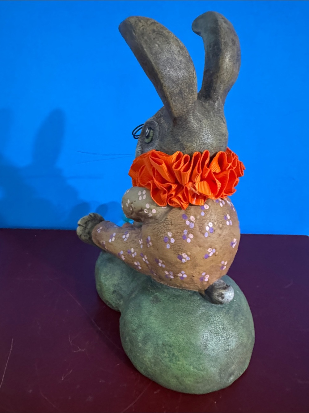 2010 Picking Carrots Rabbit" created by C.R. McClenning Studio. - Picture 7 of 12